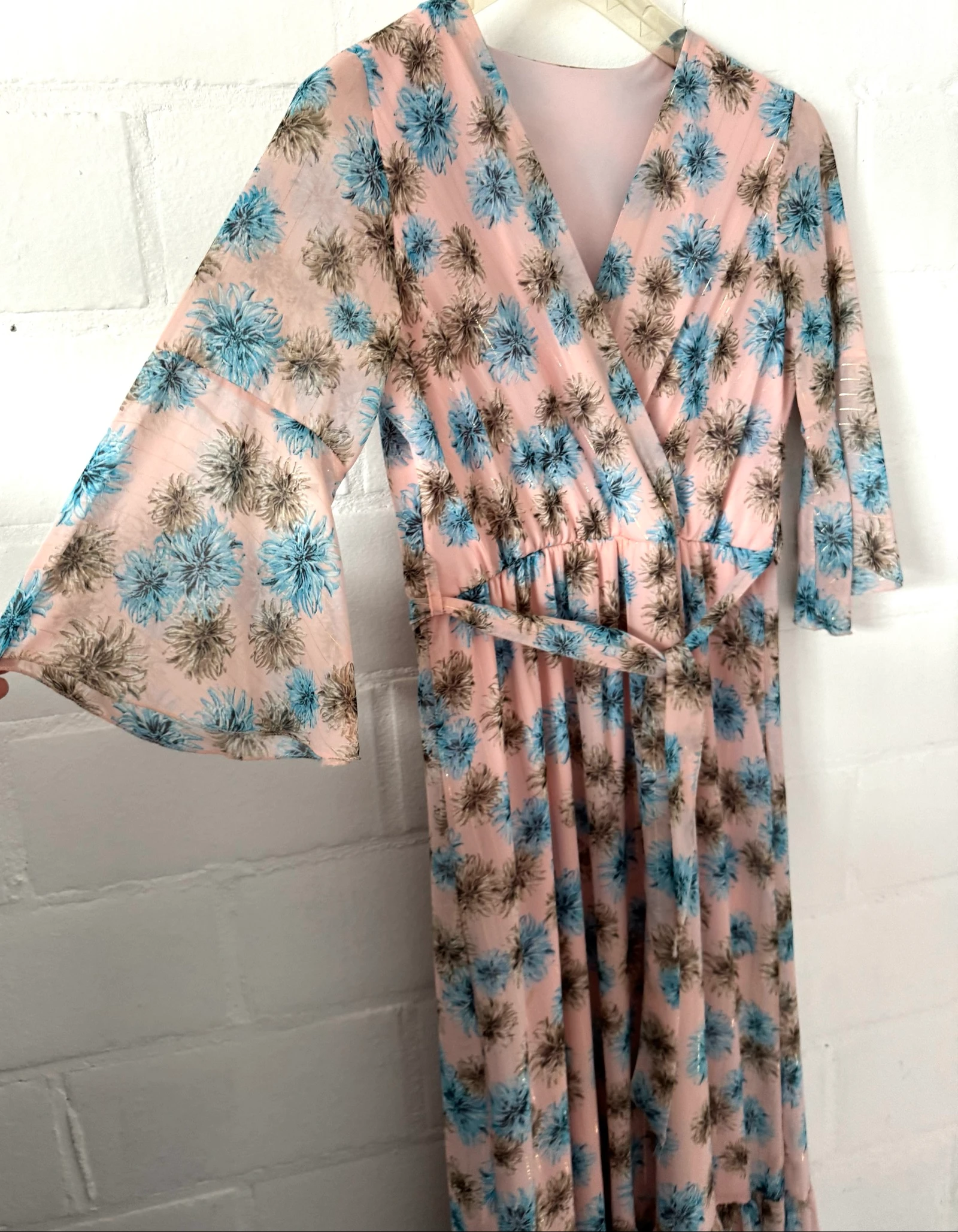 Long floral dress with gold thread size L – photo 5